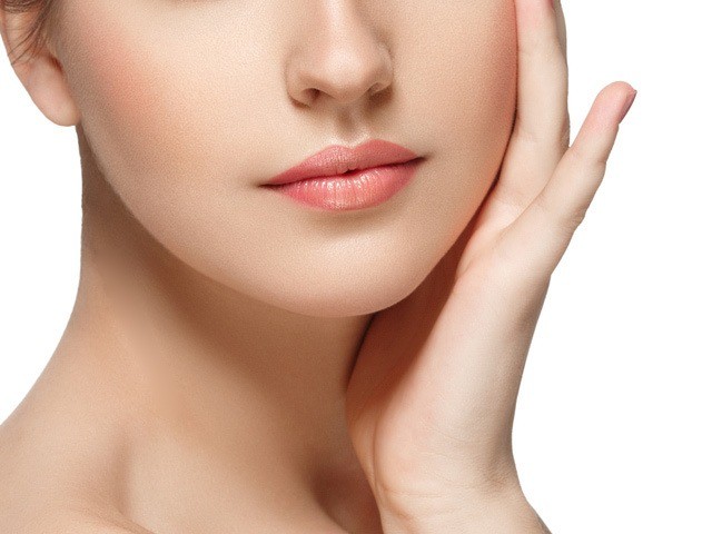 シミ取りエステ　エステシミ