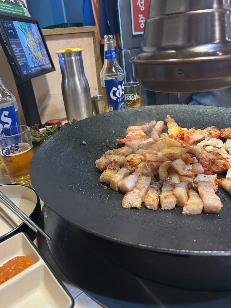 韓国　サムギョプサル